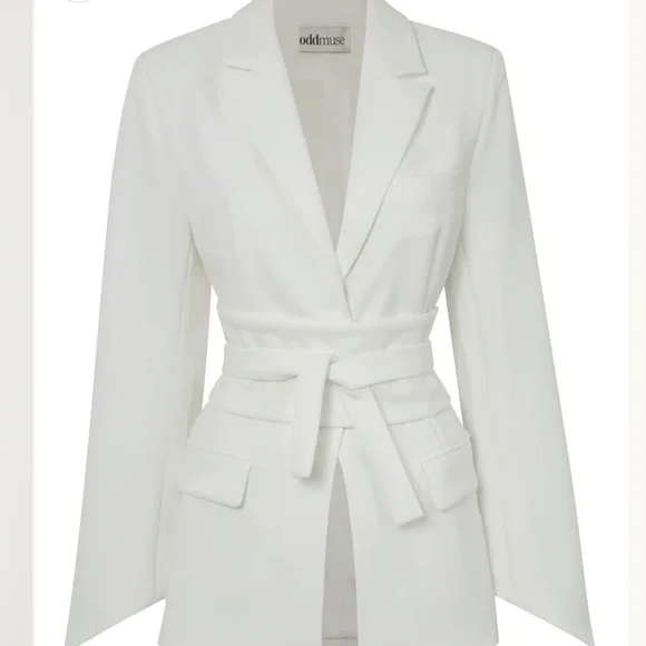 Odd Muse Elegant White Belt Blazer - Picture 6 of 8
